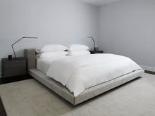 Load image into Gallery viewer, Jasper Platform Bed
